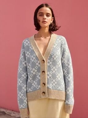 Flower Chain Cardigan